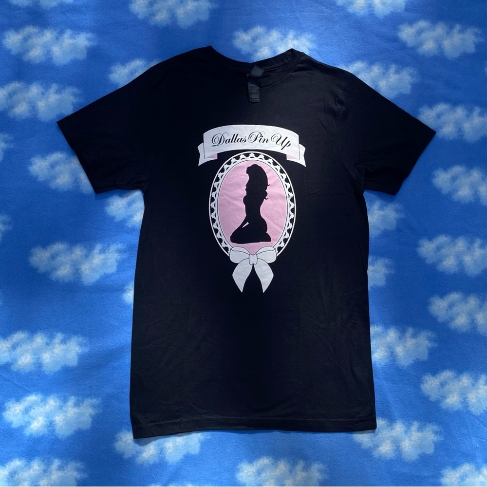 Pin Up Shirt